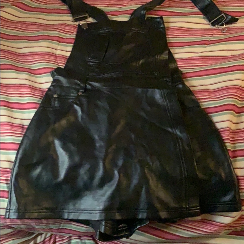 Black leather suspenders